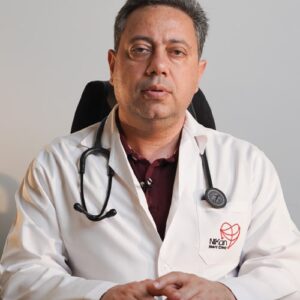 دکتر محمد صامت